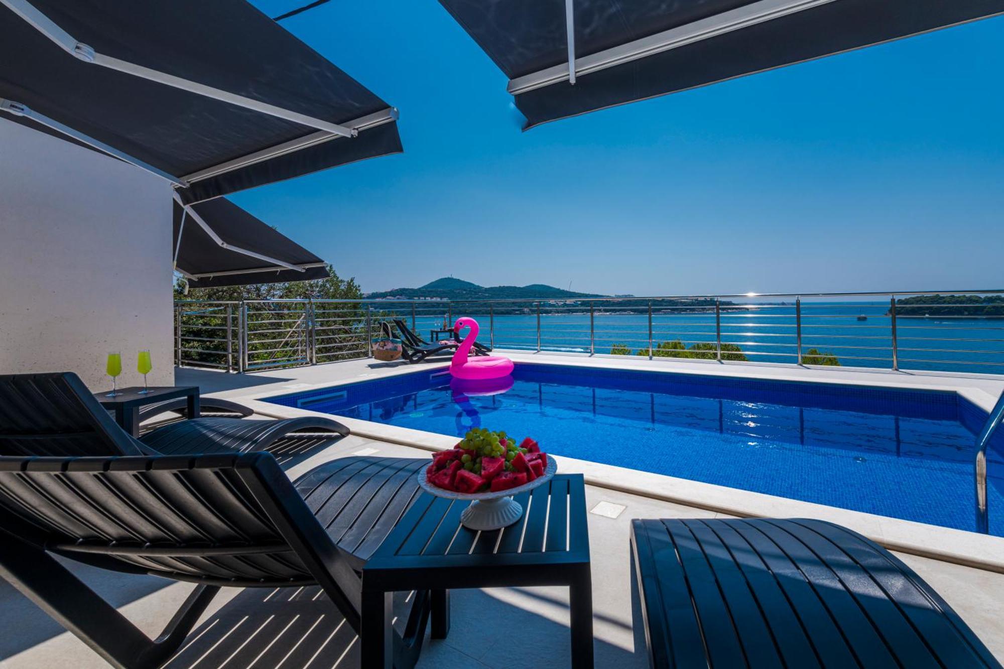 Pool Deck Comfort Ragusa